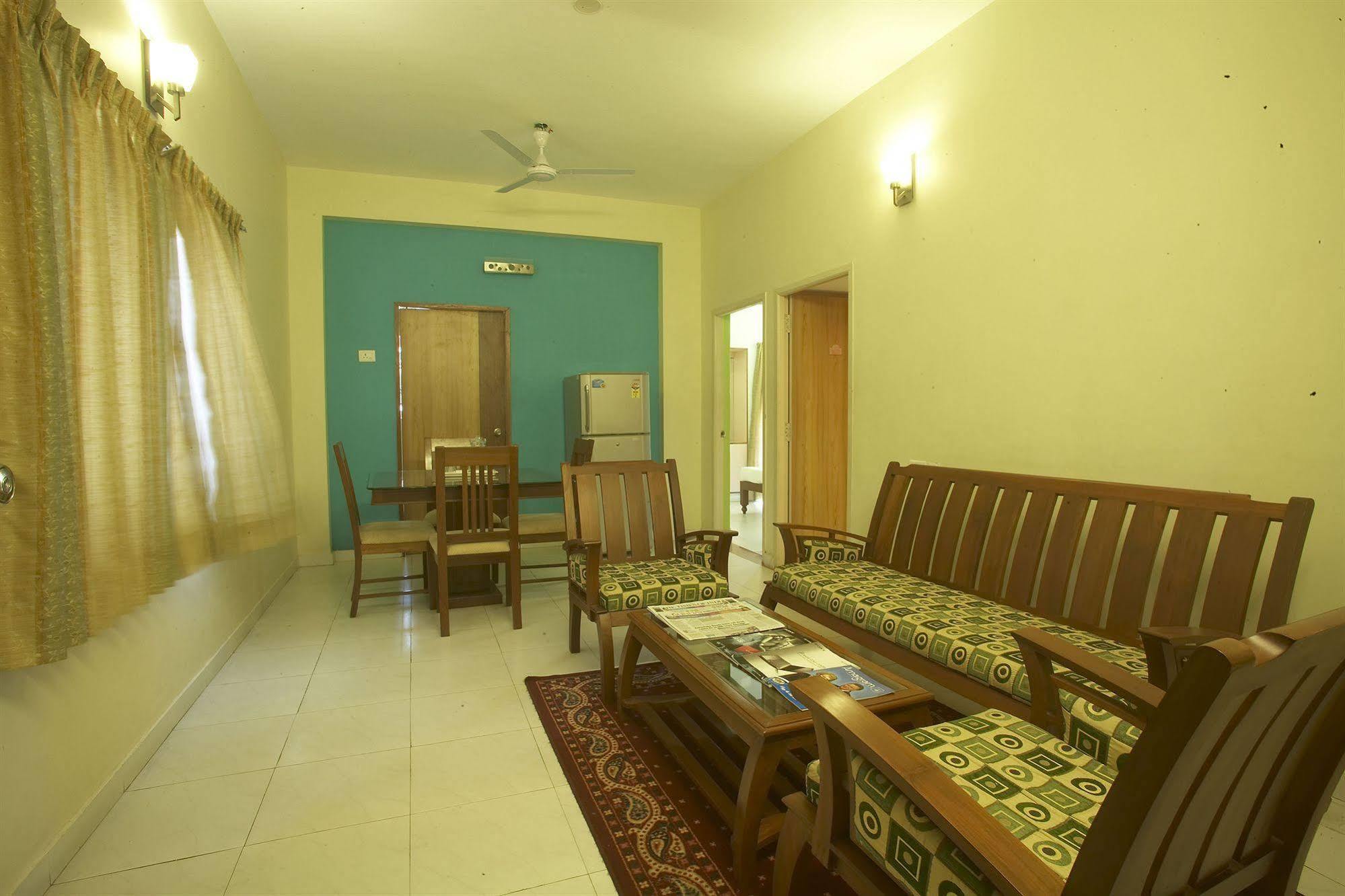 צ'נאי Hotel Crescent Inn מראה חיצוני תמונה