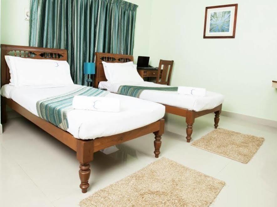 צ'נאי Hotel Crescent Inn מראה חיצוני תמונה