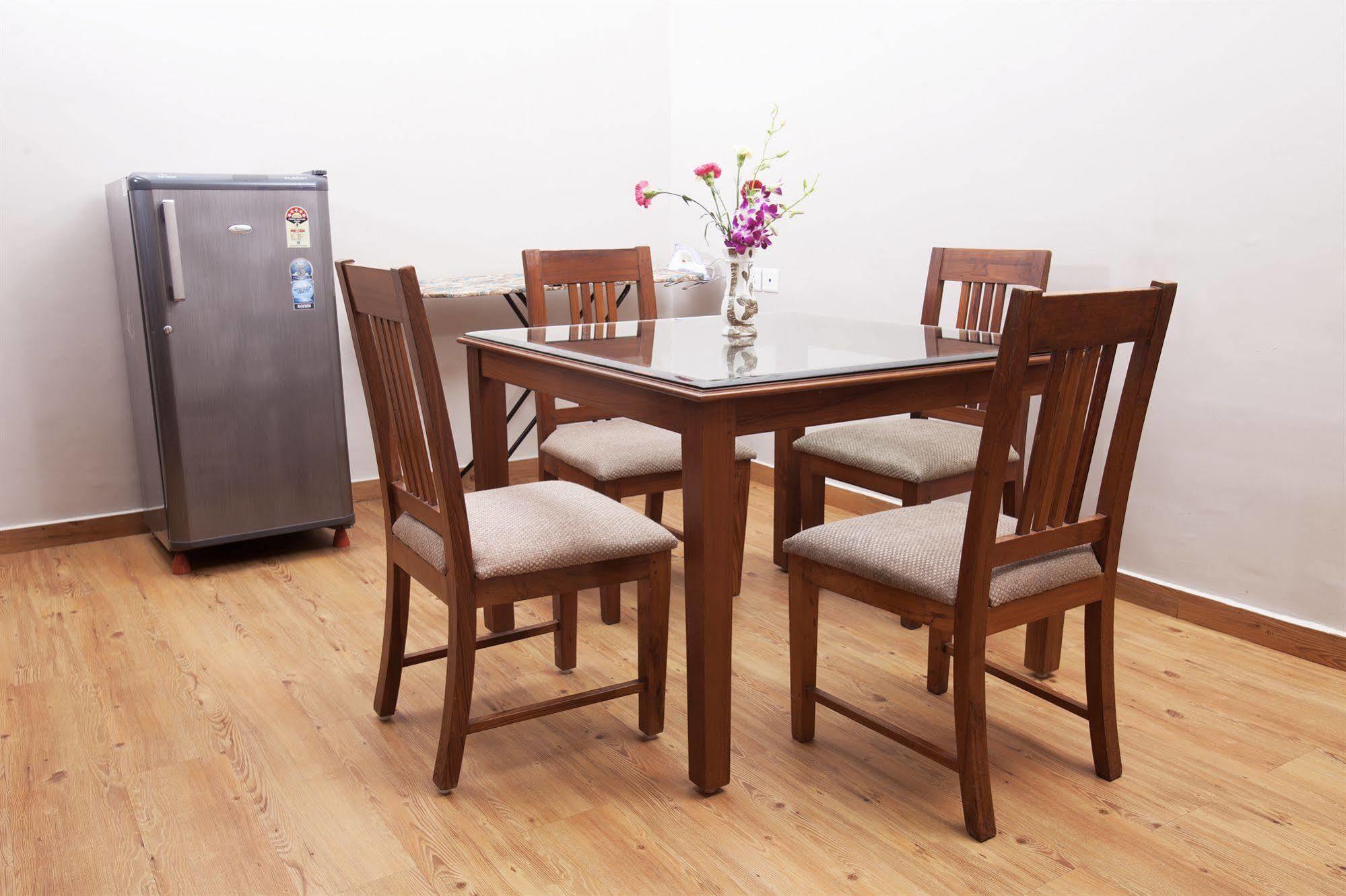 צ'נאי Hotel Crescent Inn מראה חיצוני תמונה