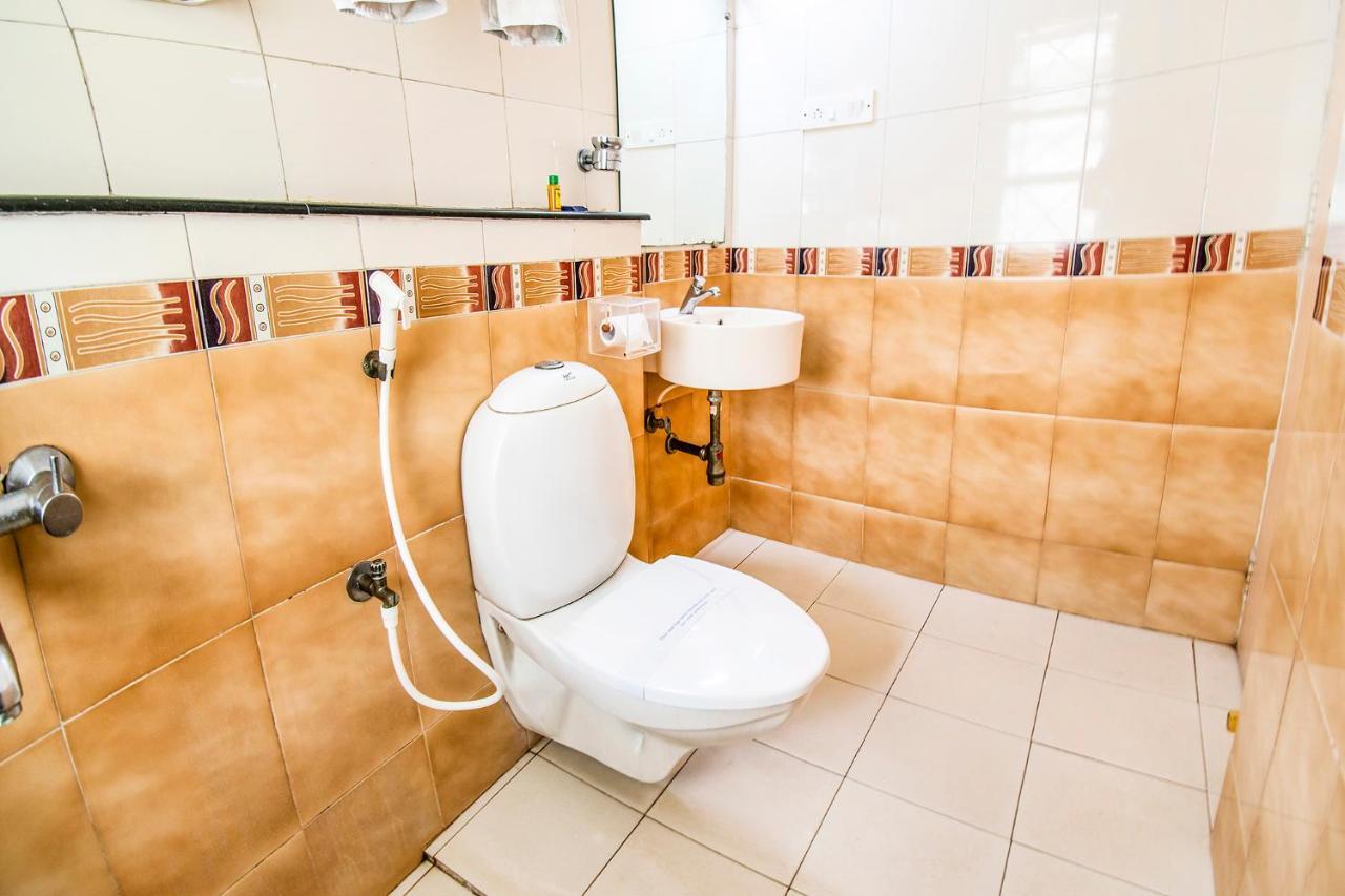צ'נאי Hotel Crescent Inn מראה חיצוני תמונה