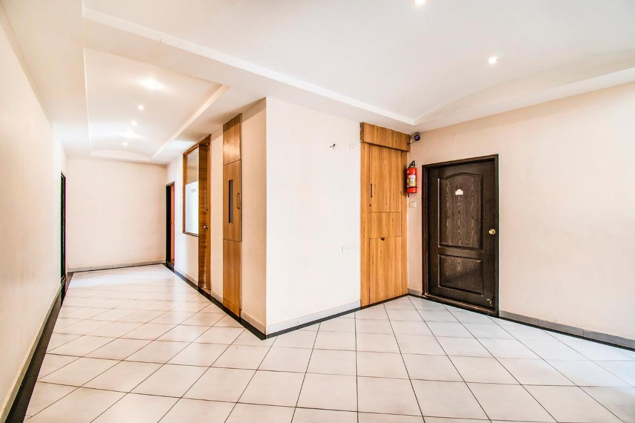 צ'נאי Hotel Crescent Inn מראה חיצוני תמונה