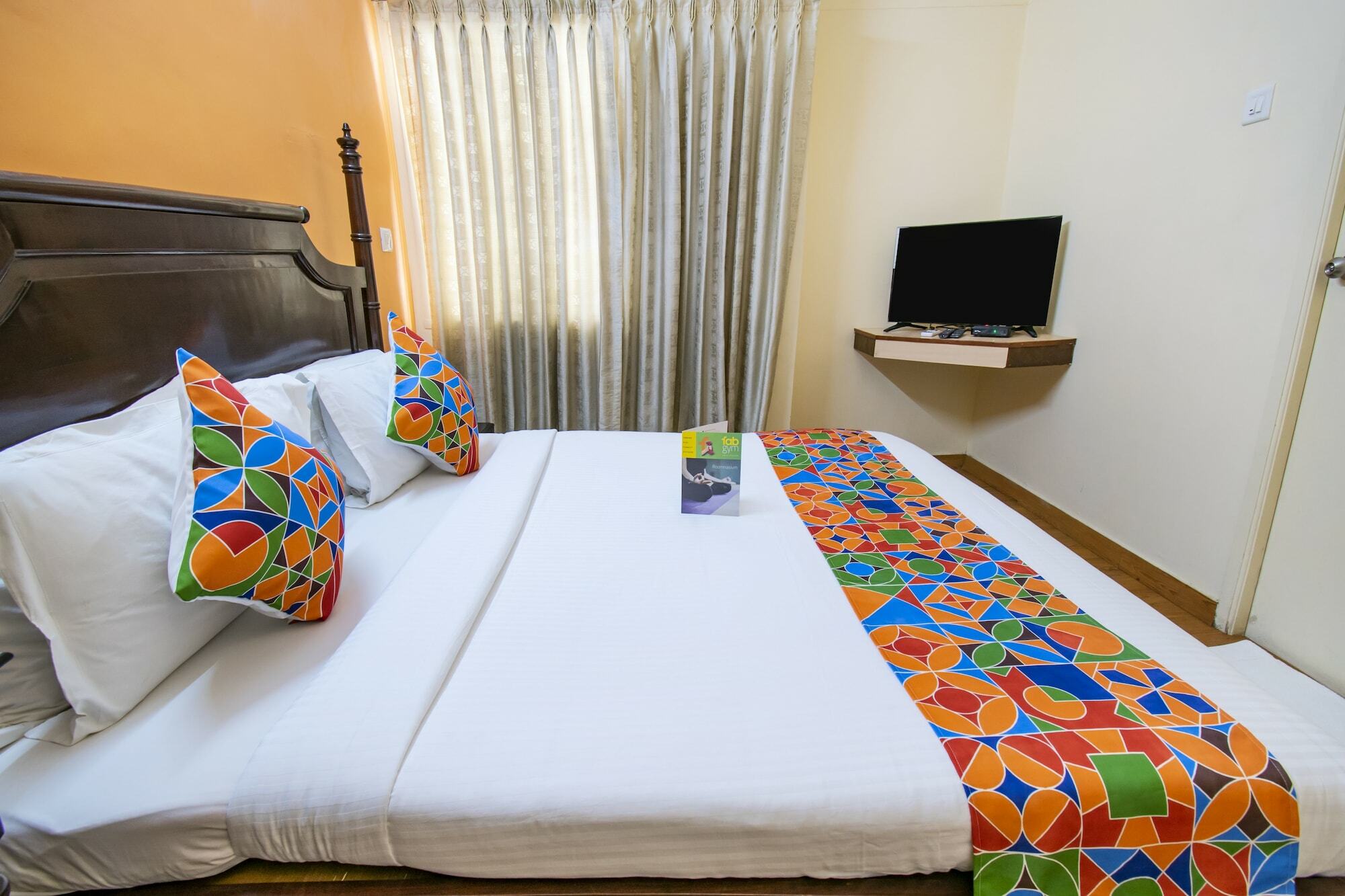 צ'נאי Hotel Crescent Inn מראה חיצוני תמונה
